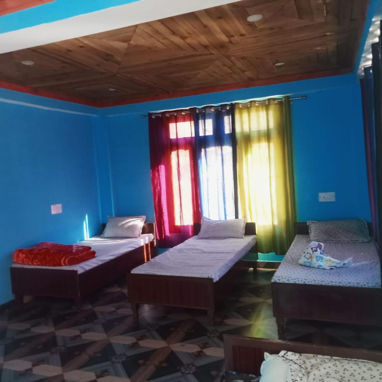Vigyan Guest House Tosh Ngoại thất bức ảnh